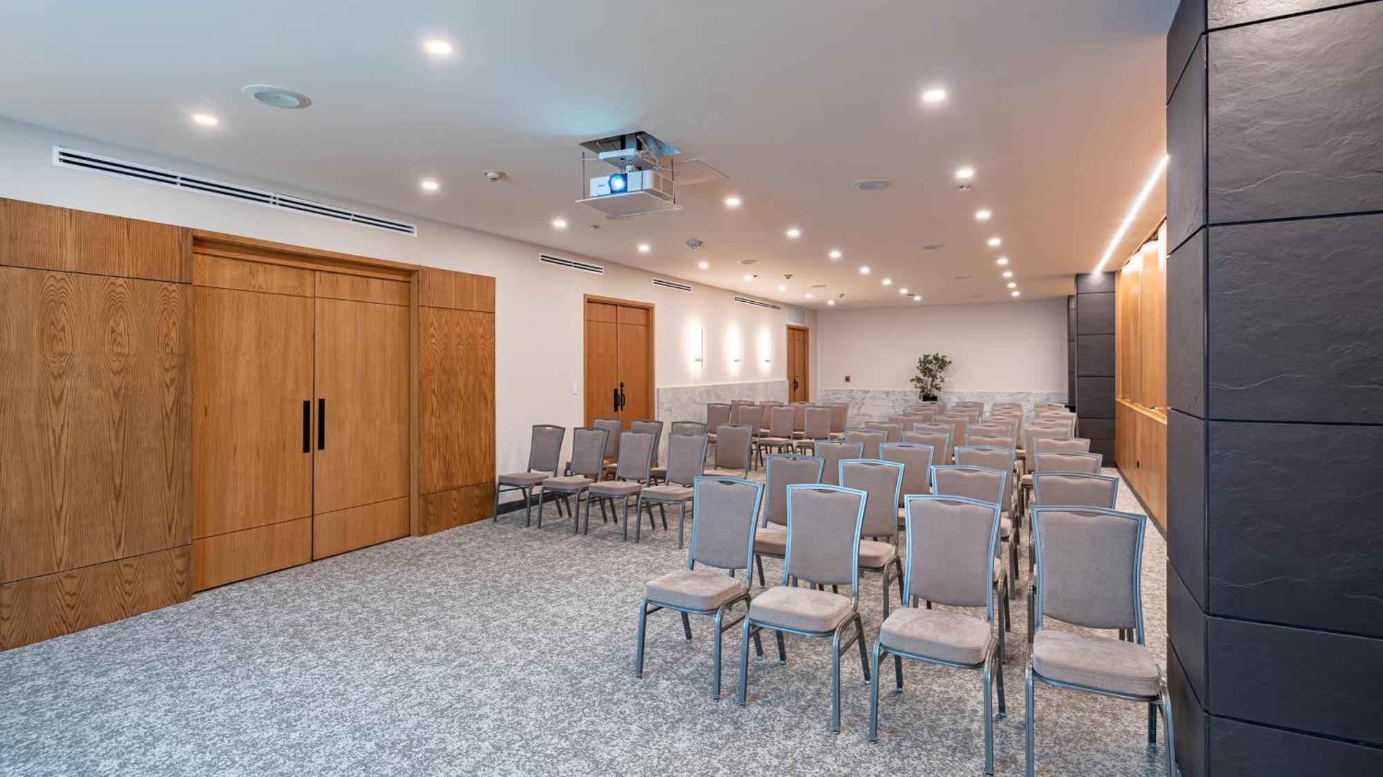 Holiday Inn Santo Domingo By Ihg Dış mekan fotoğraf The meeting room